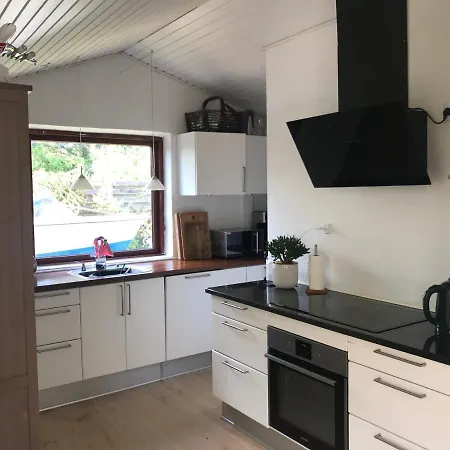 Holiday home Strib *